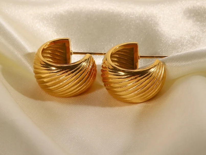 Ridge Hoops Earrings