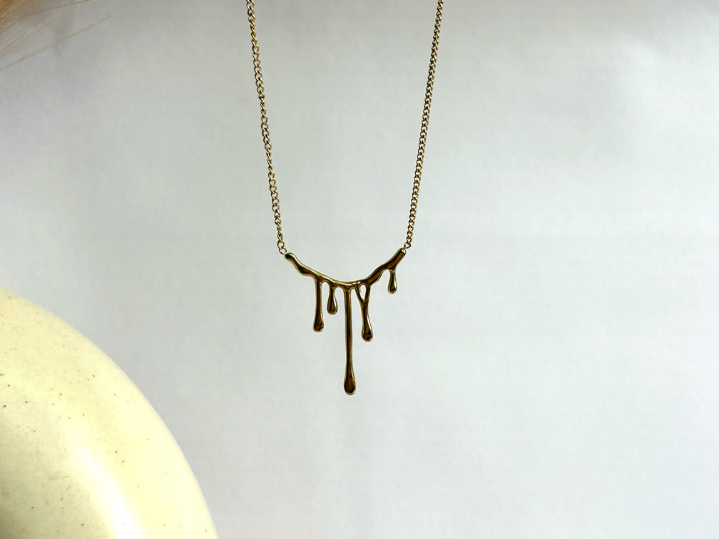 Golden Spill Necklace