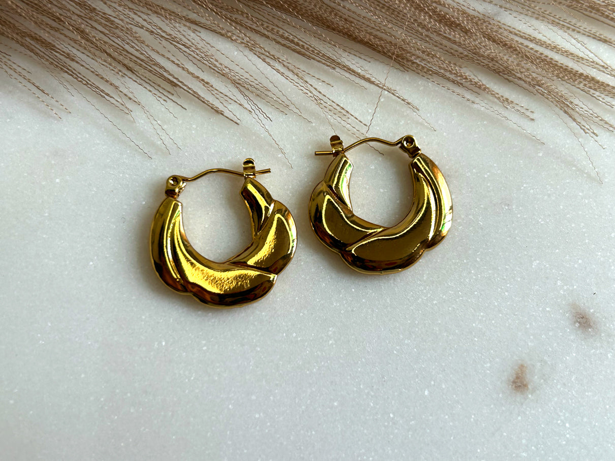 Cascade Curl Hoops