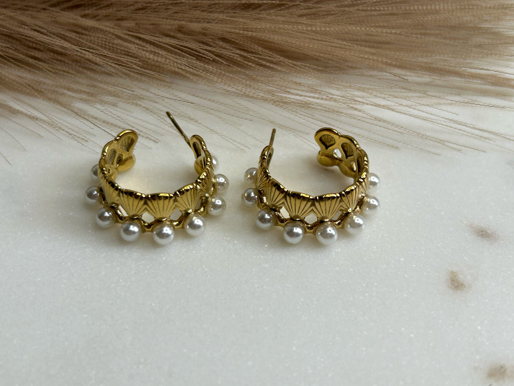 Ornate Pearls Earrings