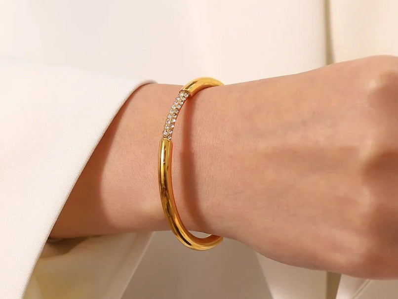 Eterna Cuff Bangle