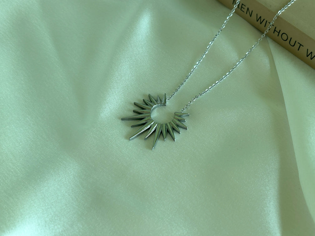 Rays Necklace