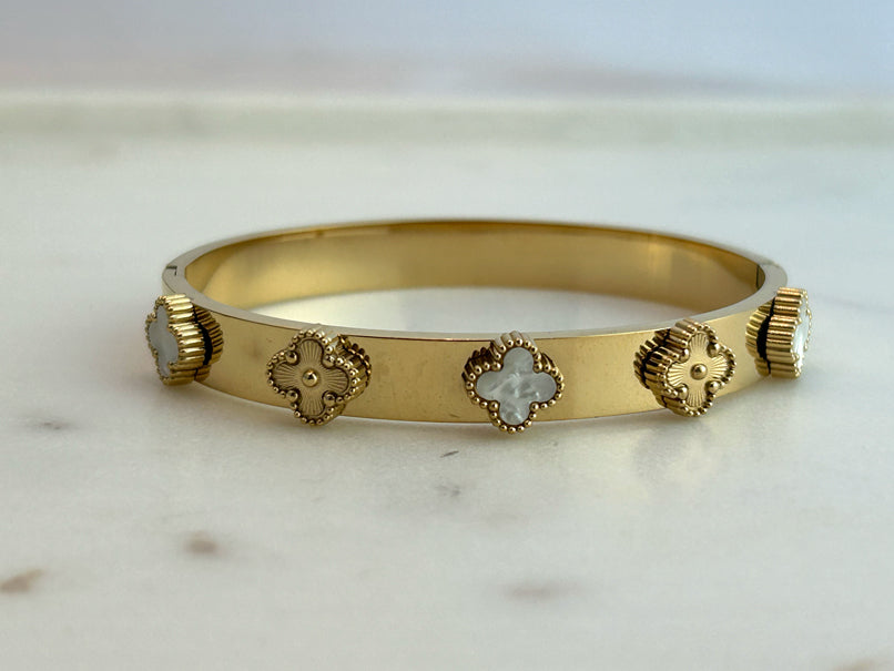 Clover Bangle