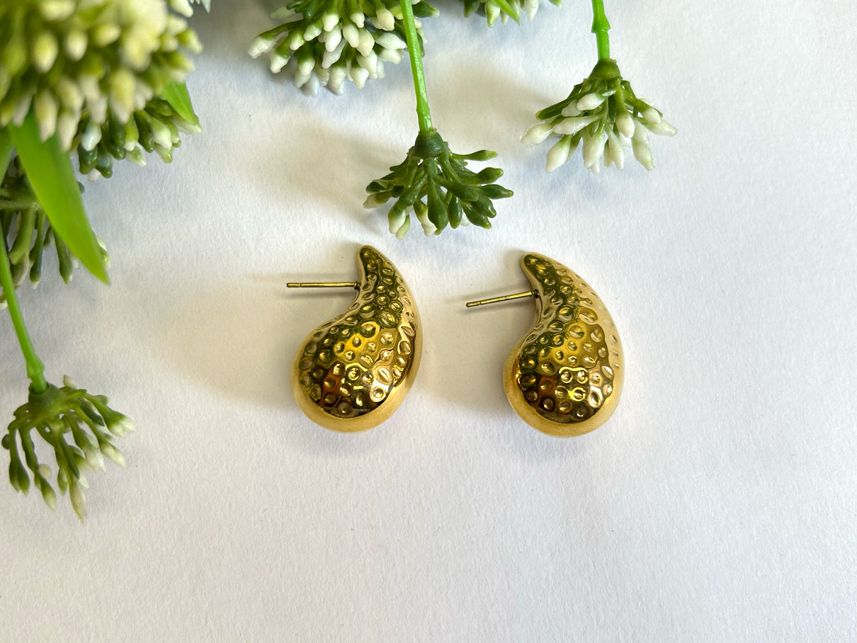 Teardrop Gold Earrings