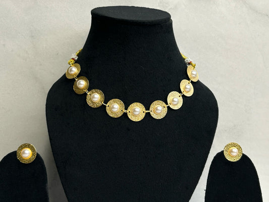 Niva Natural Pearl Necklace Set