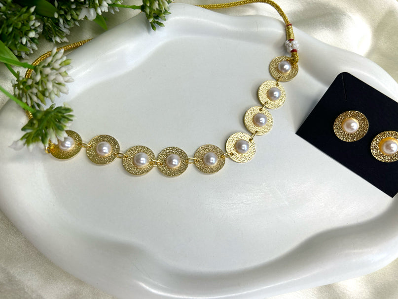 Niva Natural Pearl Necklace Set