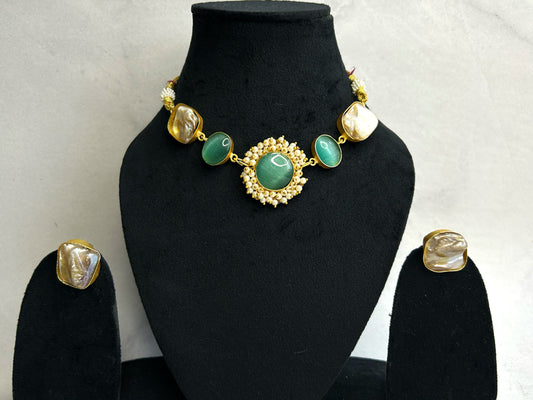 Dareena Necklace Set