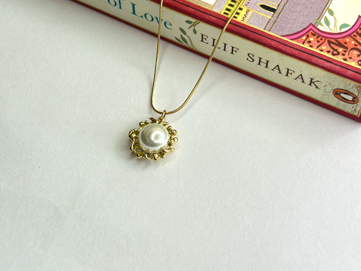 Pearl Splash - 18K Gold Plated Necklace