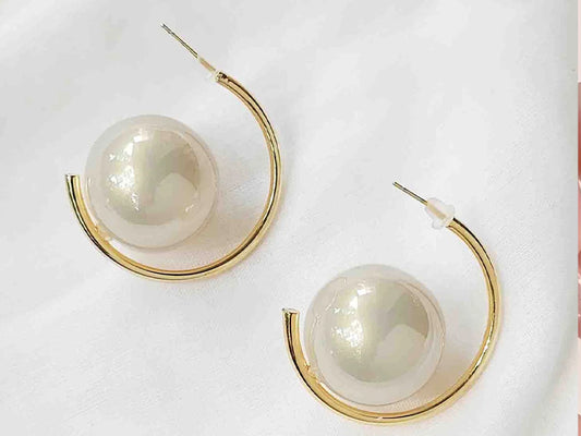 Vintage Circle Pearl Earrings